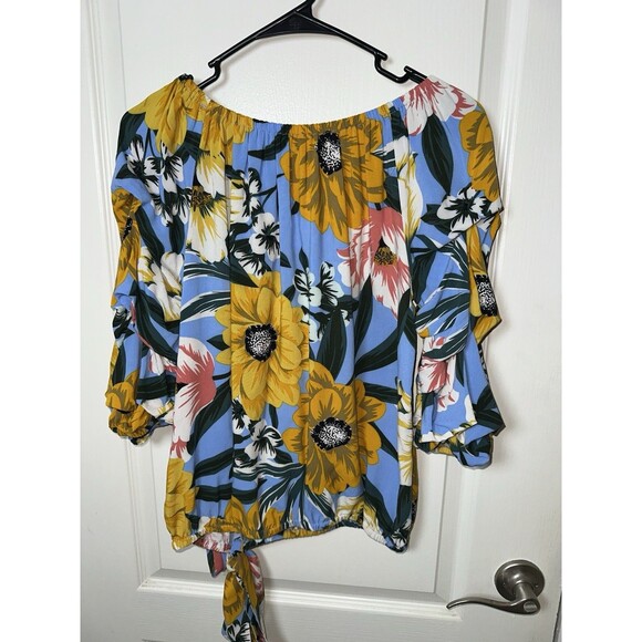 Coco Bianco Womens Size Small Top Bell Sleeves Tie Front Floral India - Picture 2 of 7